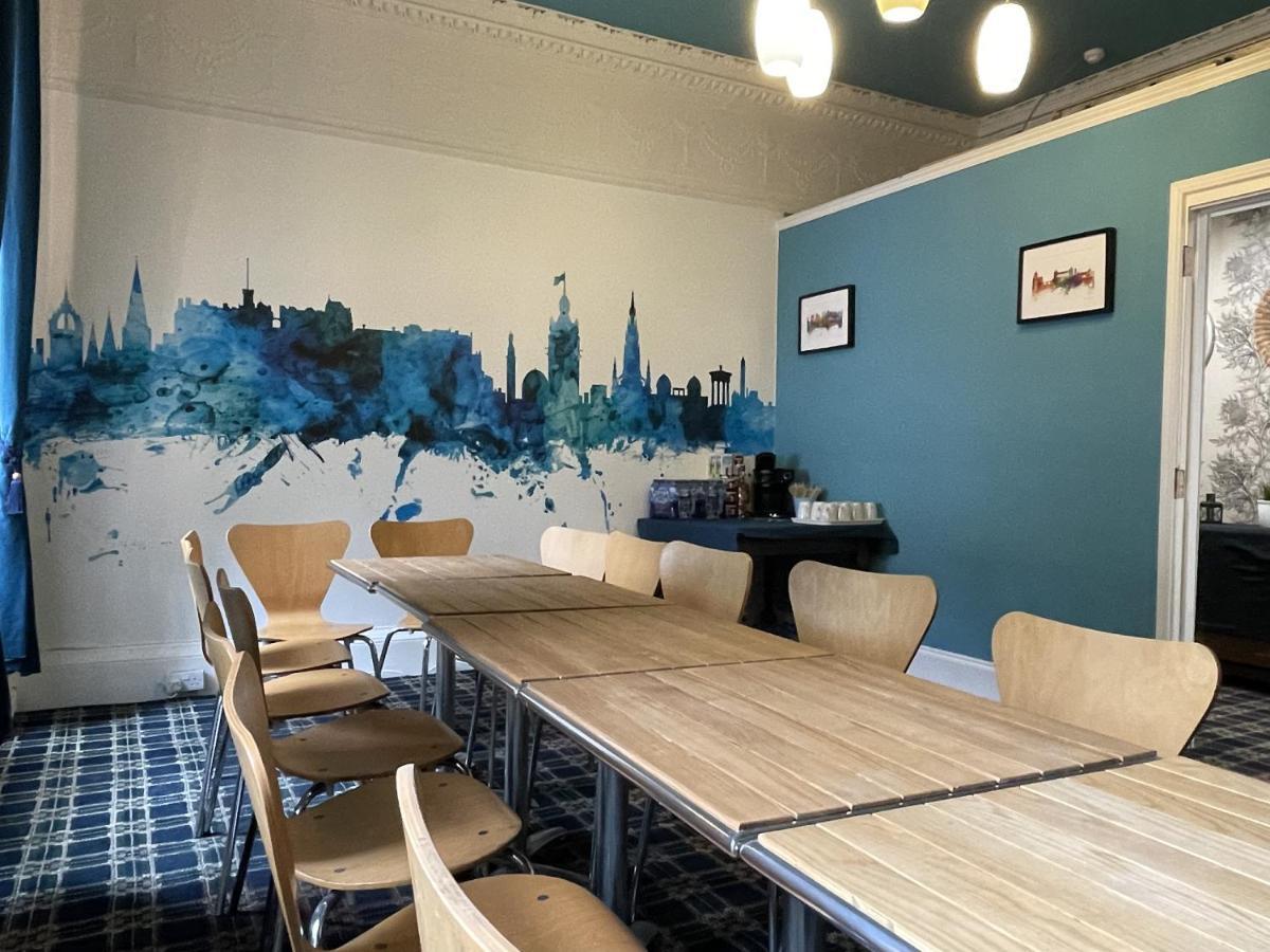 The Kingsview Townhouse - Boutique Hostel EDI Buitenkant foto
